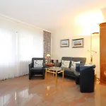 Hebben-Exclusives-Urlaubsdomizil-Direkt-Am-Strand